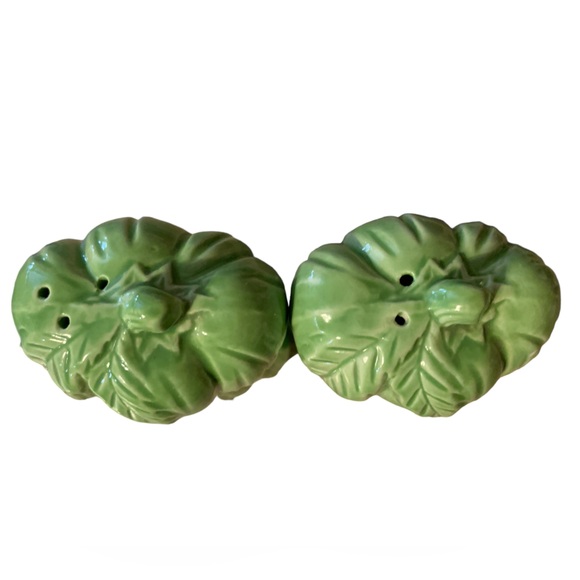 Vintage celery stalk salt and pepper shaker set ceramic green made in Japan 2 pc - Picture 2 of 6